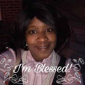 Meet your Posher, Demetrice